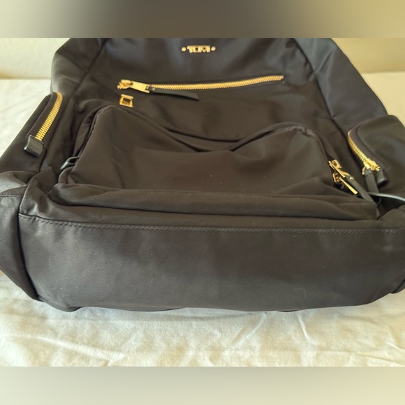TUMI Voyageur Carson Nylon Travel Backpack - Black w/Gold Hardware - Picture 14 of 15